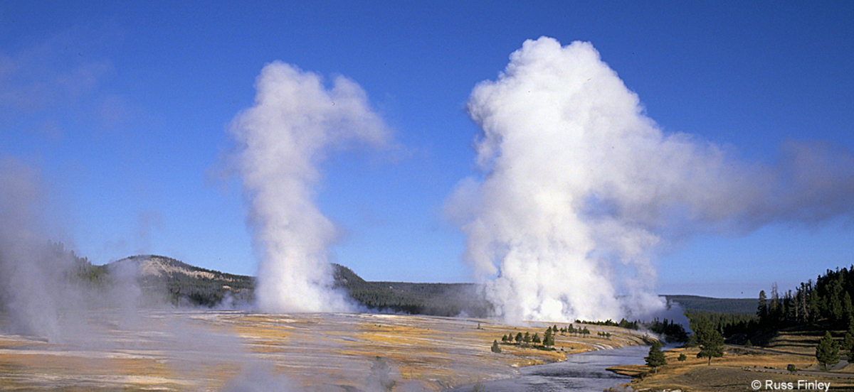 Midway Geyser Basin