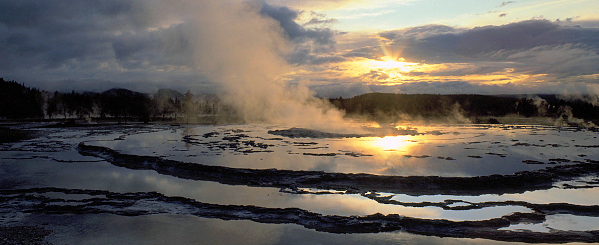 Great Fountain Geyser pool at Sunset
