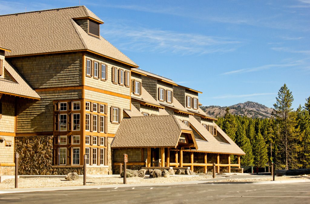 Canyon Lodge