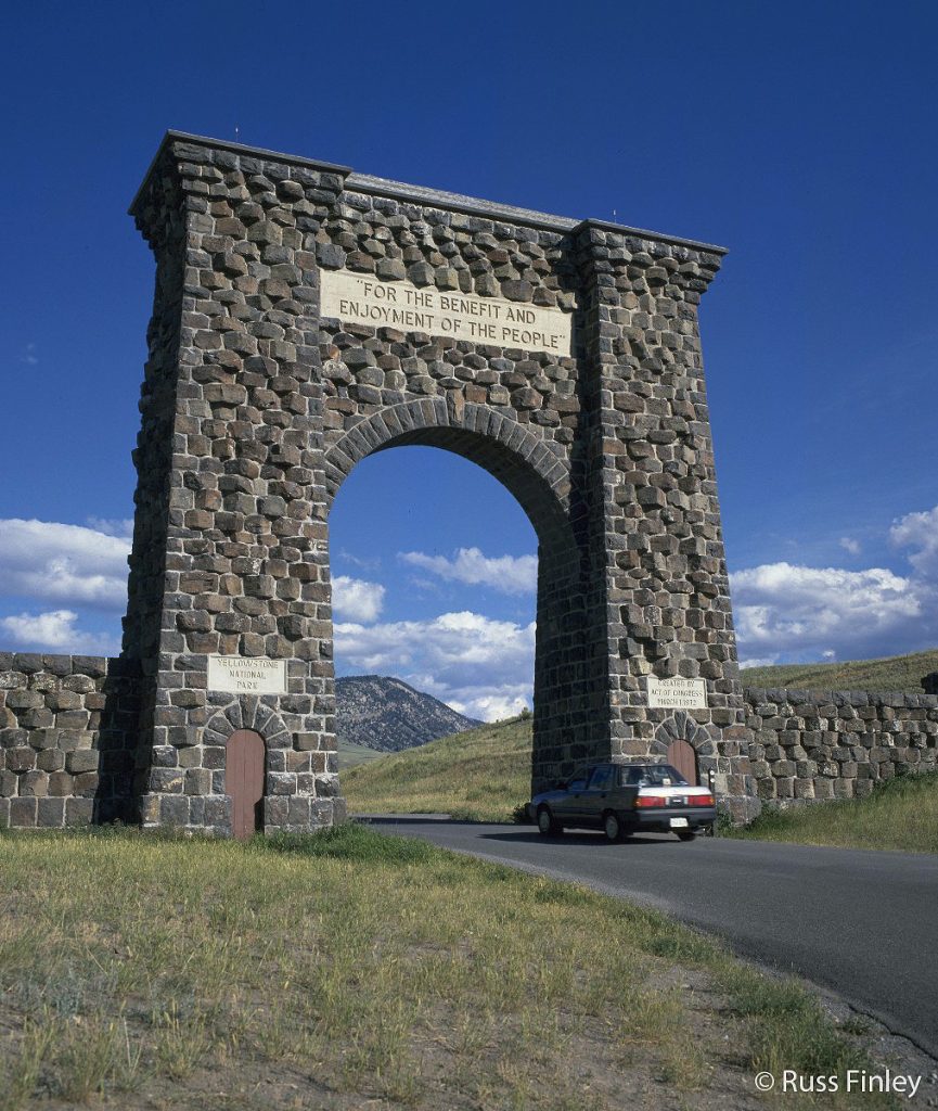 Roosevelt Arch - Yellowstone National Park